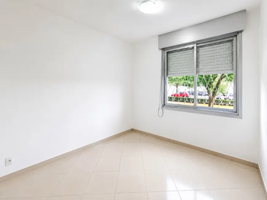 Apartamento com 2 quartos à venda, 48m2 em Cavalhada, Porto Alegre - RS - imagem 3 Foto 3 de Apartamento com 2 quartos à venda, 48m2 em Cavalhada, Porto Alegre - RS