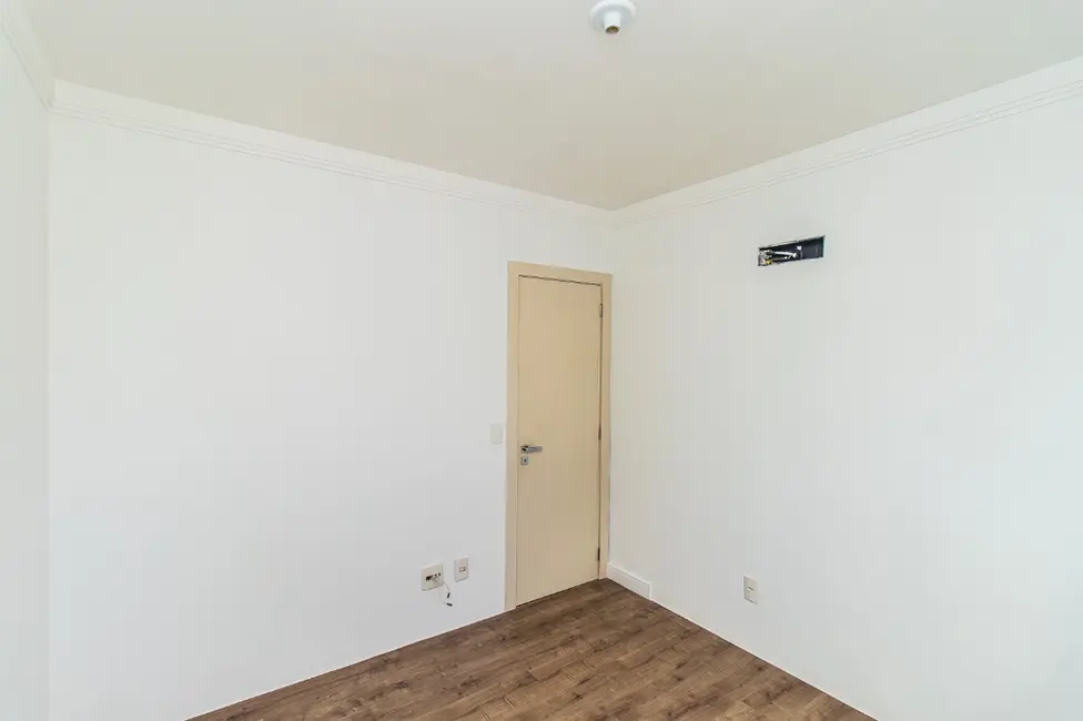 Apartamento com 3 quartos à venda, 123m2 em Petrópolis, Porto Alegre - RS - imagem 3 Foto 3 de Apartamento com 3 quartos à venda, 123m2 em Petrópolis, Porto Alegre - RS