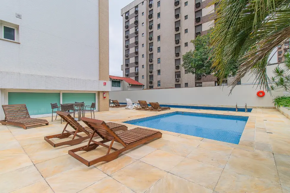 Apartamento com 3 quartos à venda, 123m2 em Petrópolis, Porto Alegre - RS - imagem 6 Foto 6 de Apartamento com 3 quartos à venda, 123m2 em Petrópolis, Porto Alegre - RS