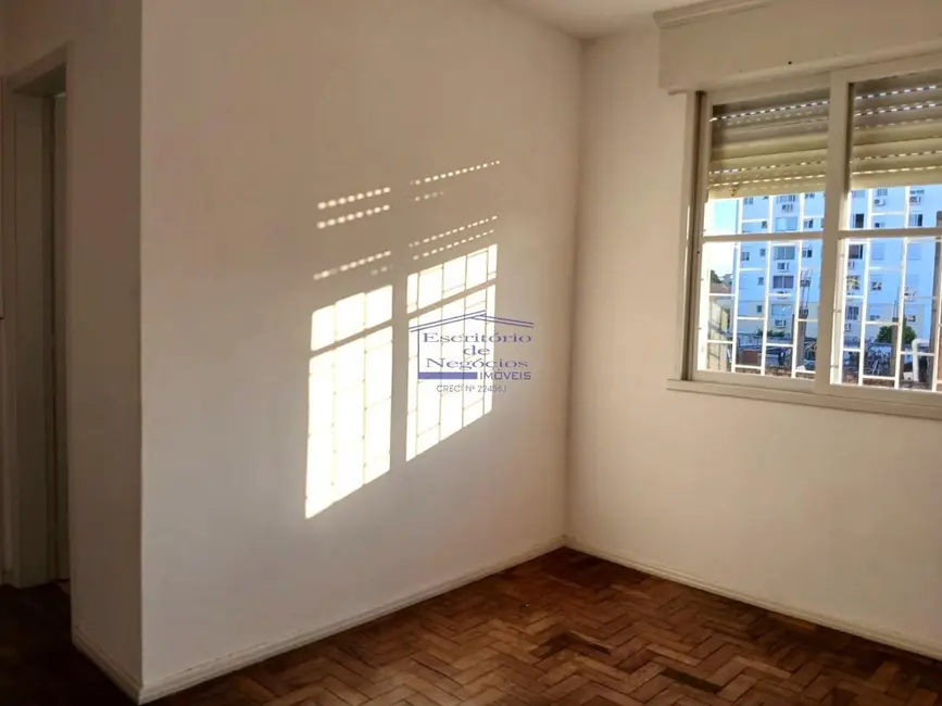 Apartamento com 1 quarto à venda, 48m2 em Cavalhada, Porto Alegre - RS - imagem 1 Foto 1 de Apartamento com 1 quarto à venda, 48m2 em Cavalhada, Porto Alegre - RS