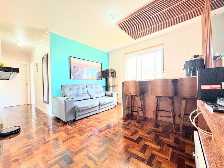 Apartamento com 3 quartos à venda, 63m2 em Cristal, Porto Alegre - RS - imagem 1 Foto 1 de Apartamento com 3 quartos à venda, 63m2 em Cristal, Porto Alegre - RS