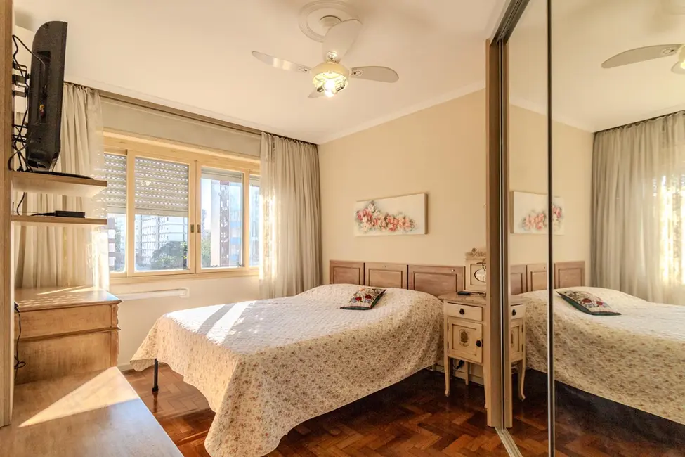 Foto 5 de Apartamento com 3 quartos à venda, 100m2 em Menino Deus, Porto Alegre - RS