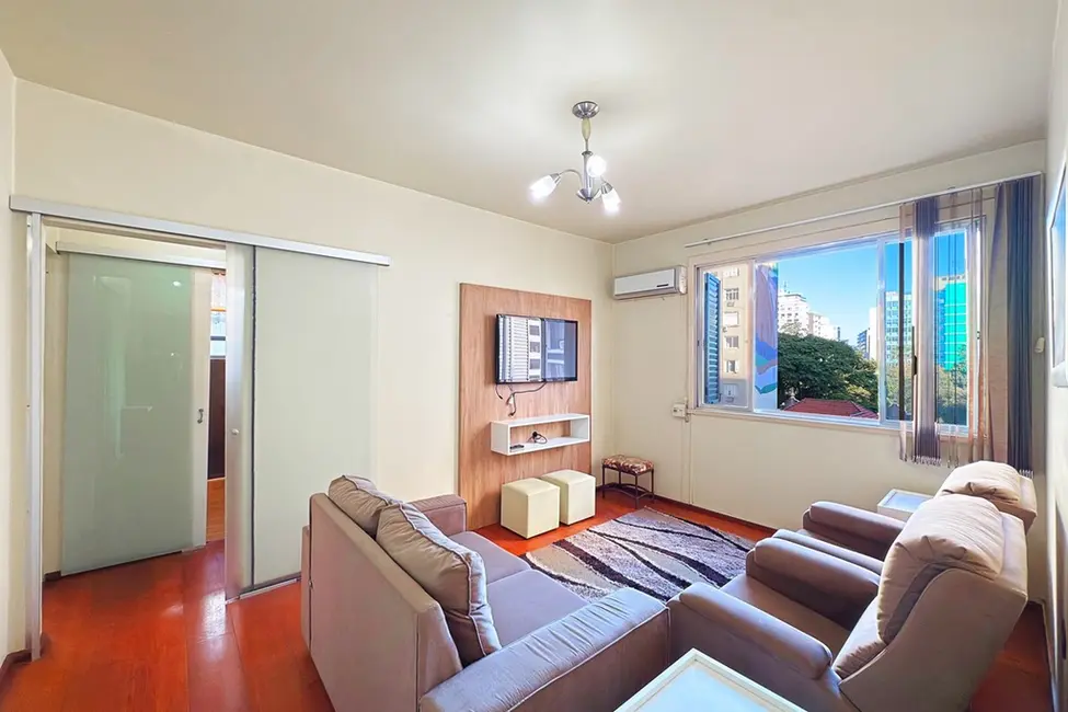 Foto 1 de Apartamento com 2 quartos à venda, 60m2 em Centro Histórico, Porto Alegre - RS