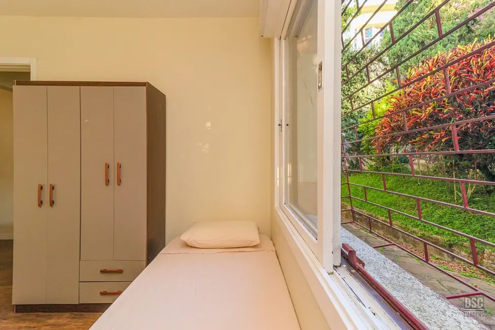 Foto 8 de Apartamento com 2 quartos à venda, 54m2 em Menino Deus, Porto Alegre - RS