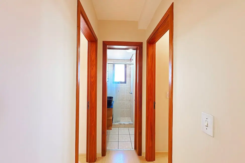 Apartamento com 2 quartos à venda, 62m2 em Cidade Baixa, Porto Alegre - RS - imagem 2 Foto 2 de Apartamento com 2 quartos à venda, 62m2 em Cidade Baixa, Porto Alegre - RS