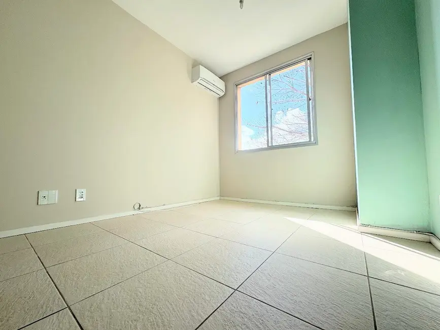 Apartamento com 2 quartos à venda, 54m2 em Teresópolis, Porto Alegre - RS - imagem 1 Foto 1 de Apartamento com 2 quartos à venda, 54m2 em Teresópolis, Porto Alegre - RS