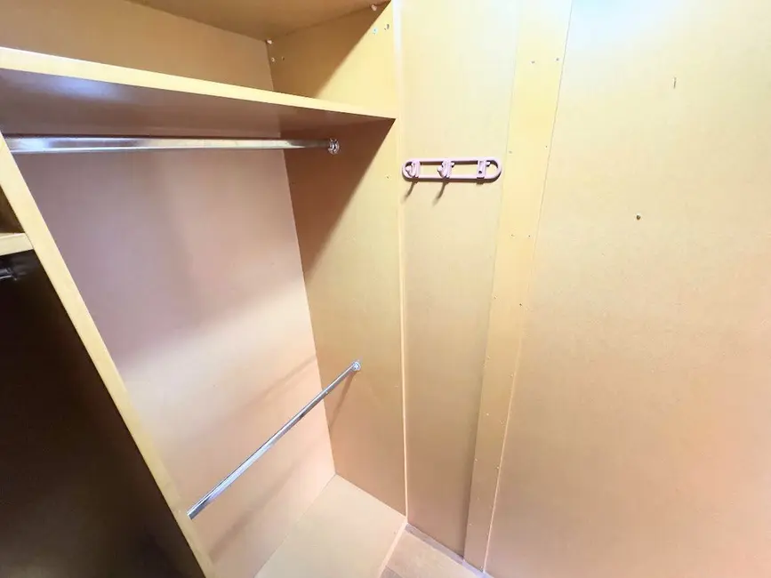 Apartamento com 2 quartos à venda, 54m2 em Teresópolis, Porto Alegre - RS - imagem 9 Foto 9 de Apartamento com 2 quartos à venda, 54m2 em Teresópolis, Porto Alegre - RS