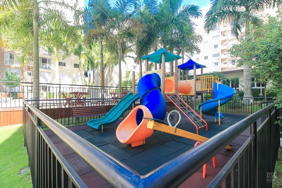 Foto 2 de Apartamento com 2 quartos à venda, 58m2 em Vila Nova, Porto Alegre - RS
