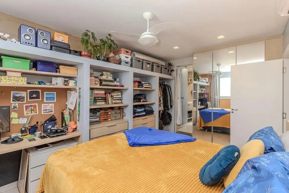 Cobertura com 1 quarto à venda, 112m2 em Centro Histórico, Porto Alegre - RS - imagem 7 Foto 7 de Cobertura com 1 quarto à venda, 112m2 em Centro Histórico, Porto Alegre - RS