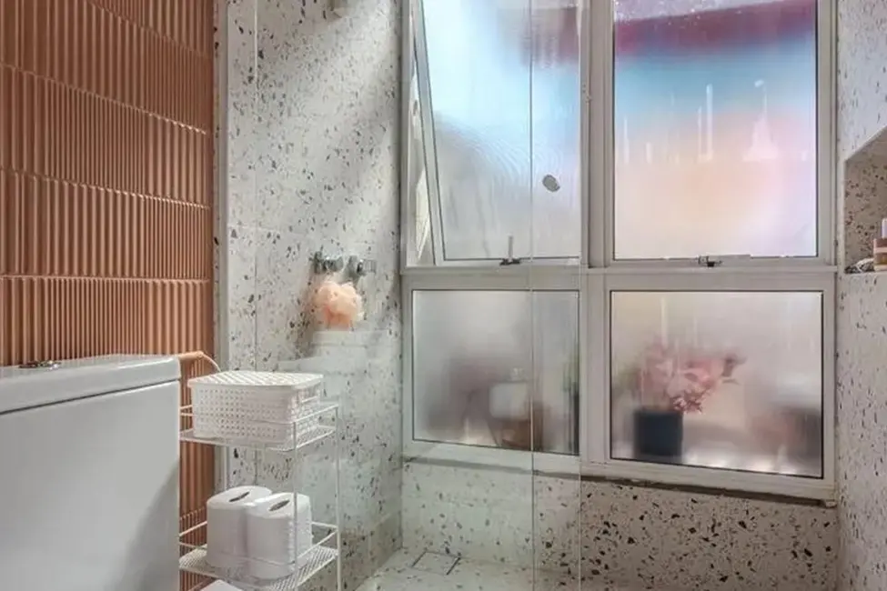 Cobertura com 1 quarto à venda, 112m2 em Centro Histórico, Porto Alegre - RS - imagem 2 Foto 2 de Cobertura com 1 quarto à venda, 112m2 em Centro Histórico, Porto Alegre - RS