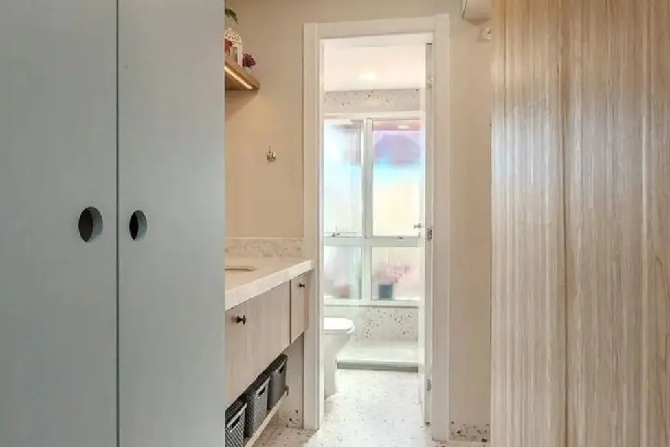 Cobertura com 1 quarto à venda, 112m2 em Centro Histórico, Porto Alegre - RS - imagem 8 Foto 8 de Cobertura com 1 quarto à venda, 112m2 em Centro Histórico, Porto Alegre - RS
