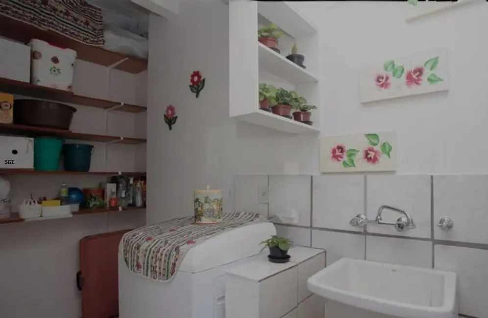 Apartamento com 2 quartos à venda, 110m2 em Centro Histórico, Porto Alegre - RS - imagem 6 Foto 6 de Apartamento com 2 quartos à venda, 110m2 em Centro Histórico, Porto Alegre - RS