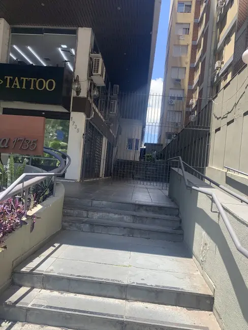 Apartamento com 1 quarto à venda, 30m2 em Centro Histórico, Porto Alegre - RS - imagem 7 Foto 7 de Apartamento com 1 quarto à venda, 30m2 em Centro Histórico, Porto Alegre - RS