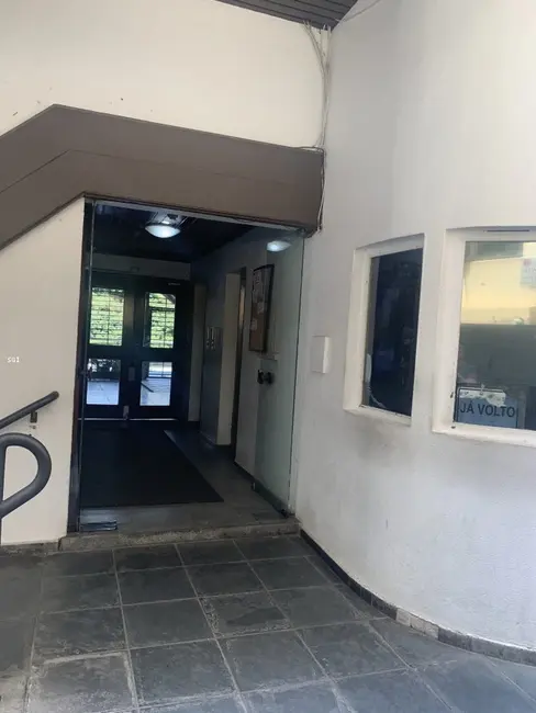 Apartamento com 1 quarto à venda, 30m2 em Centro Histórico, Porto Alegre - RS - imagem 6 Foto 6 de Apartamento com 1 quarto à venda, 30m2 em Centro Histórico, Porto Alegre - RS