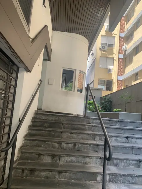 Apartamento com 1 quarto à venda, 30m2 em Centro Histórico, Porto Alegre - RS - imagem 5 Foto 5 de Apartamento com 1 quarto à venda, 30m2 em Centro Histórico, Porto Alegre - RS