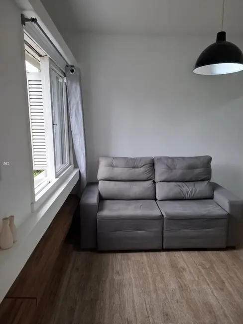 Apartamento com 1 quarto à venda, 30m2 em Centro Histórico, Porto Alegre - RS - imagem 3 Foto 3 de Apartamento com 1 quarto à venda, 30m2 em Centro Histórico, Porto Alegre - RS
