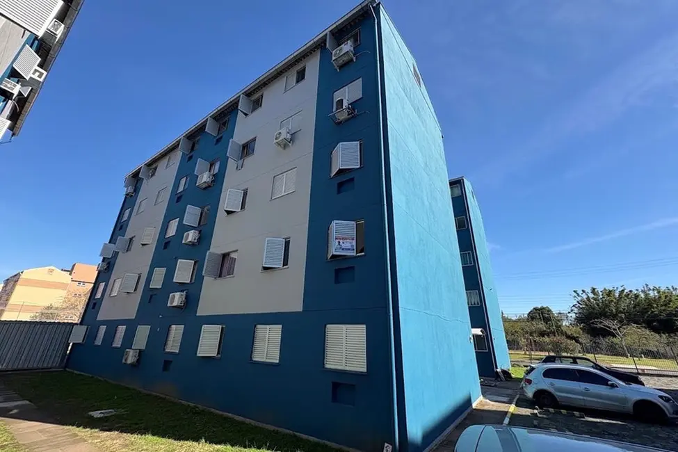 Foto 4 de Apartamento com 2 quartos à venda, 40m2 em Rubem Berta, Porto Alegre - RS