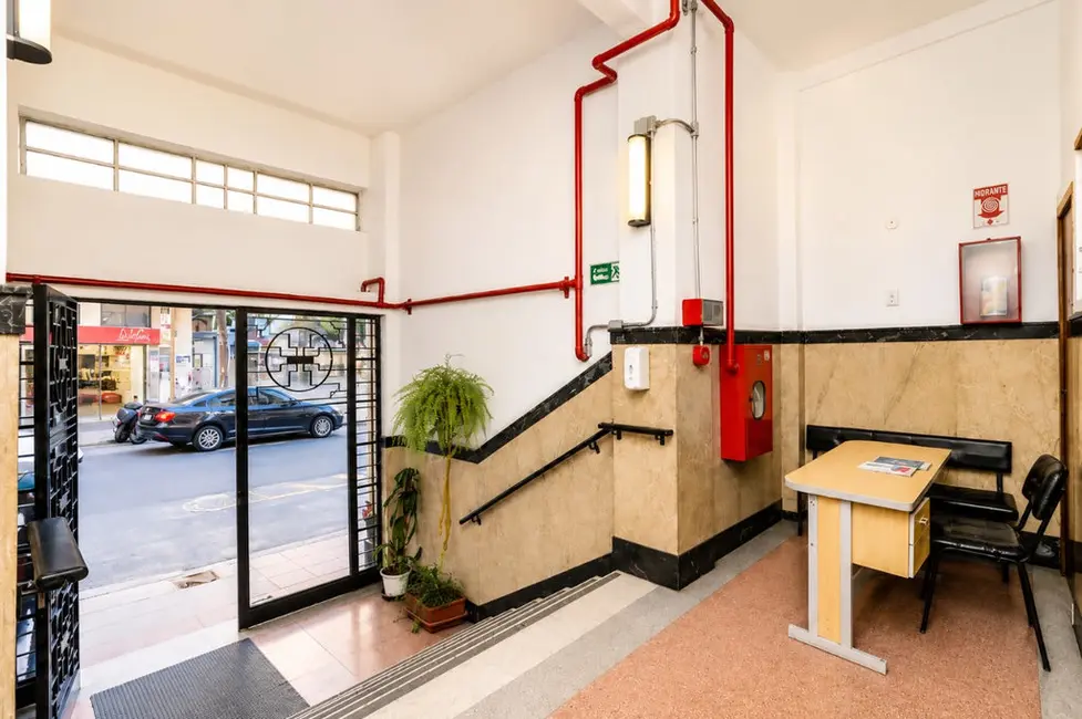 Foto 2 de Apartamento com 1 quarto à venda, 52m2 em Centro Histórico, Porto Alegre - RS