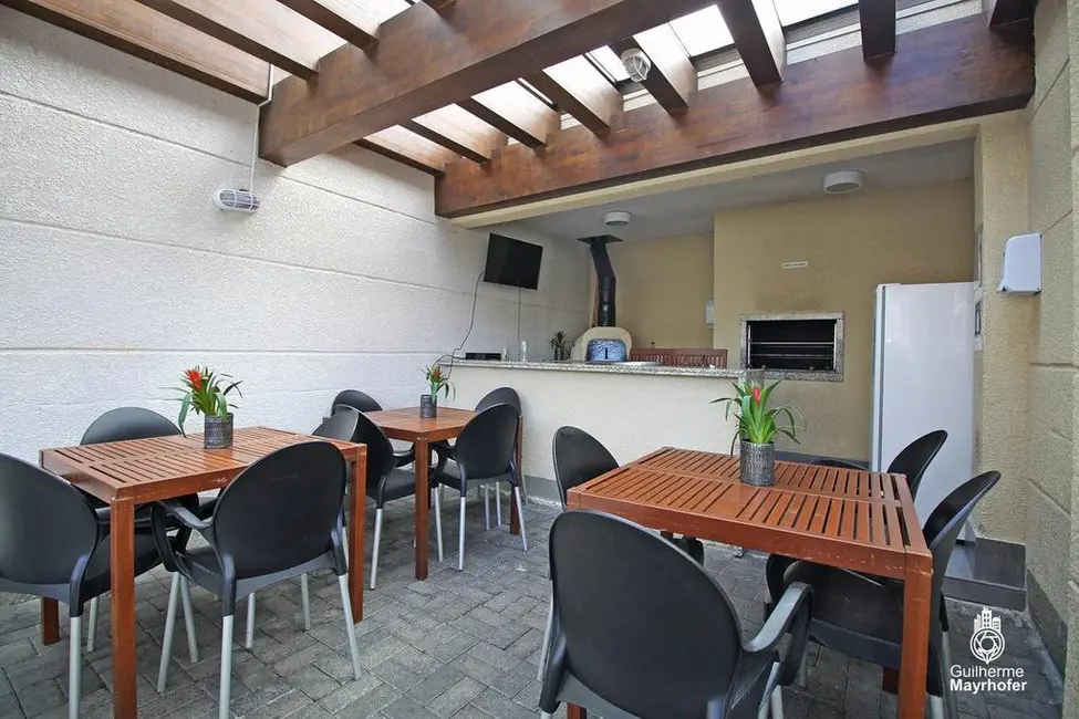 Apartamento com 2 quartos à venda, 57m2 em Cavalhada, Porto Alegre - RS - imagem 6 Foto 6 de Apartamento com 2 quartos à venda, 57m2 em Cavalhada, Porto Alegre - RS