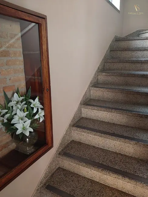 Apartamento com 1 quarto à venda, 45m2 em Vila Ipiranga, Porto Alegre - RS - imagem 3 Foto 3 de Apartamento com 1 quarto à venda, 45m2 em Vila Ipiranga, Porto Alegre - RS