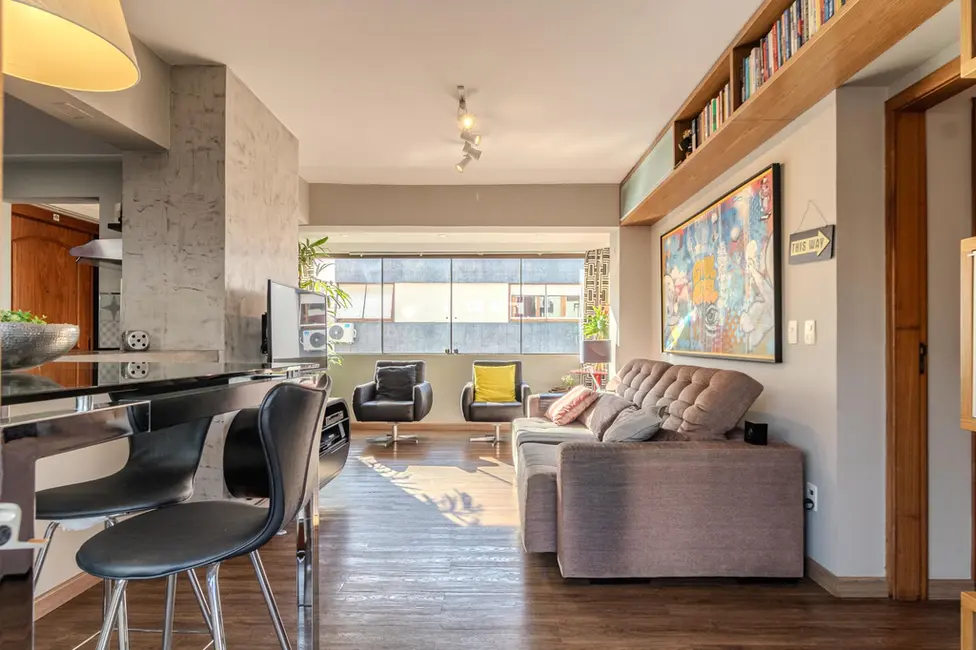 Apartamento com 2 quartos à venda, 92m2 em Mont Serrat, Porto Alegre - RS - imagem 3 Foto 3 de Apartamento com 2 quartos à venda, 92m2 em Mont Serrat, Porto Alegre - RS