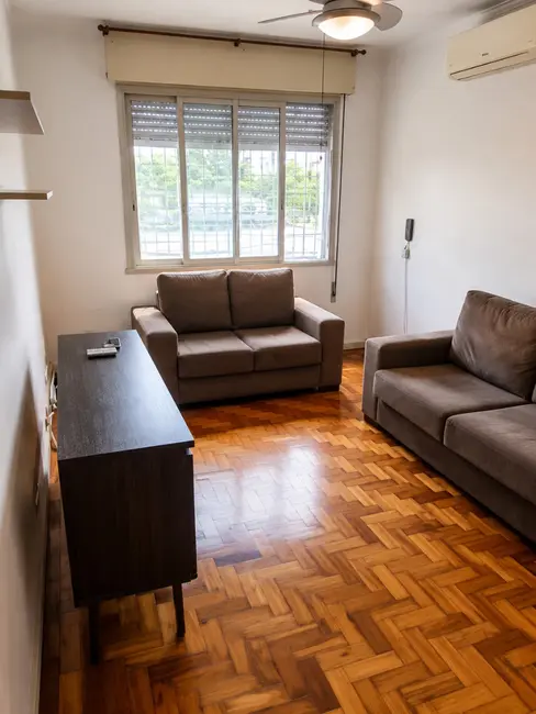 Apartamento com 2 quartos à venda, 62m2 em Vila Ipiranga, Porto Alegre - RS - imagem 4 Foto 4 de Apartamento com 2 quartos à venda, 62m2 em Vila Ipiranga, Porto Alegre - RS