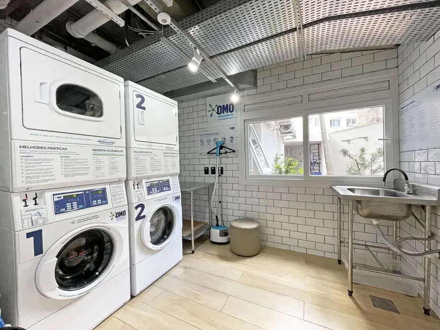Foto 3 de Apartamento com 1 quarto à venda, 19m2 em Santa Cecília, Porto Alegre - RS