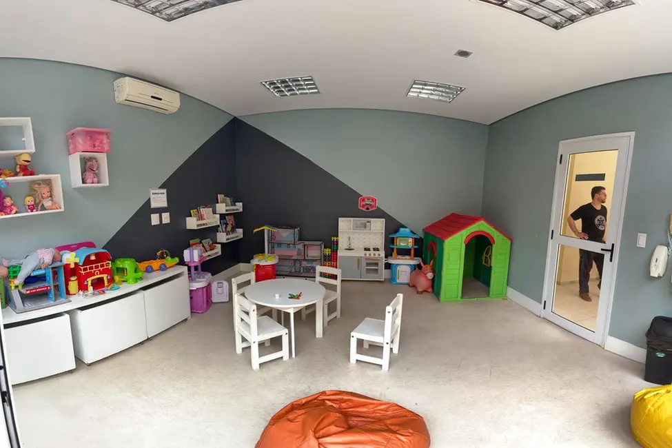 Apartamento com 3 quartos à venda, 85m2 em Petrópolis, Porto Alegre - RS - imagem 6 Foto 6 de Apartamento com 3 quartos à venda, 85m2 em Petrópolis, Porto Alegre - RS