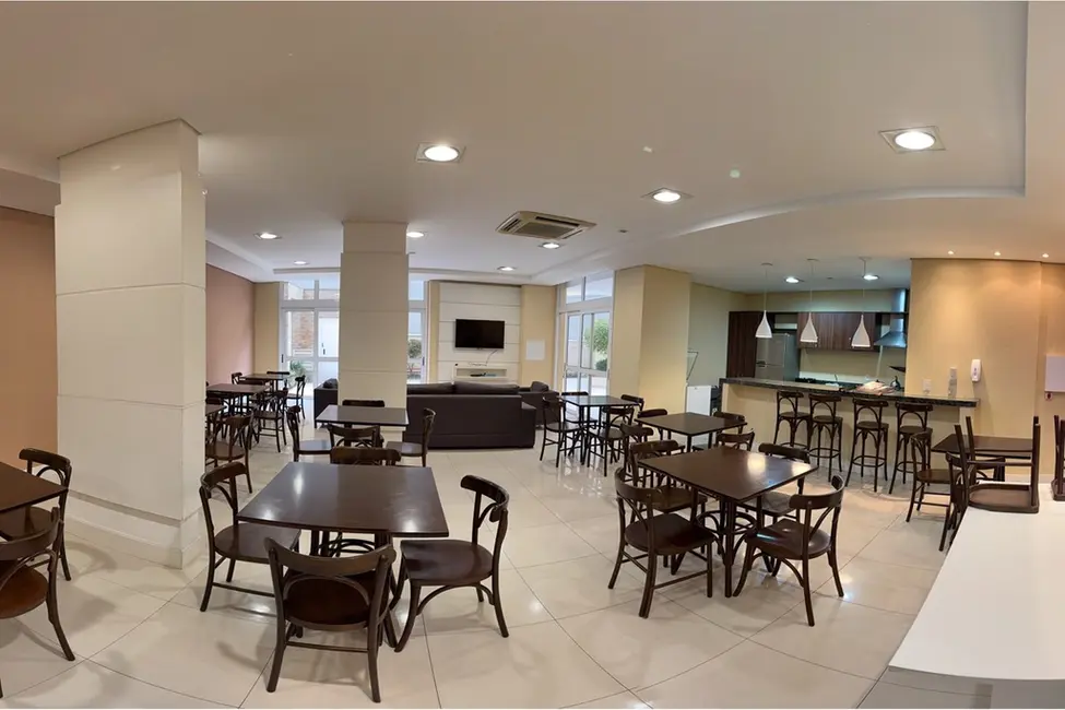 Apartamento com 3 quartos à venda, 85m2 em Petrópolis, Porto Alegre - RS - imagem 9 Foto 9 de Apartamento com 3 quartos à venda, 85m2 em Petrópolis, Porto Alegre - RS
