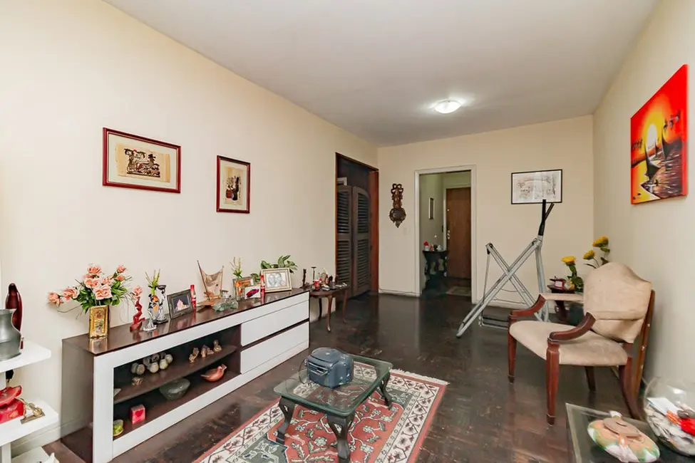 Apartamento com 3 quartos à venda, 115m2 em Petrópolis, Porto Alegre - RS - imagem 1 Foto 1 de Apartamento com 3 quartos à venda, 115m2 em Petrópolis, Porto Alegre - RS