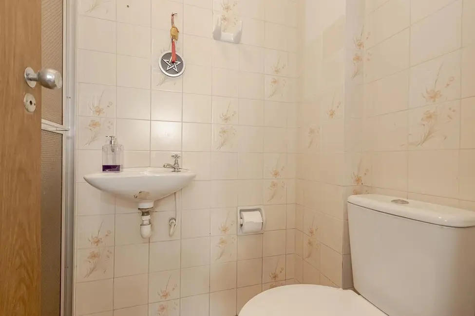 Foto 2 de Apartamento com 2 quartos à venda, 75m2 em Petrópolis, Porto Alegre - RS