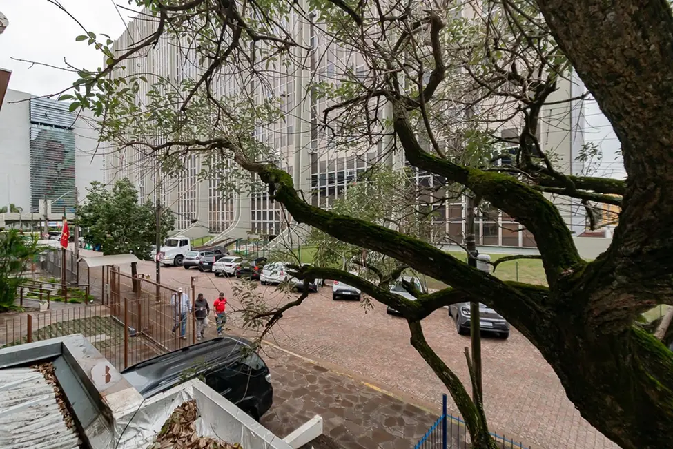 Apartamento com 2 quartos à venda, 54m2 em Praia de Belas, Porto Alegre - RS - imagem 9 Foto 9 de Apartamento com 2 quartos à venda, 54m2 em Praia de Belas, Porto Alegre - RS