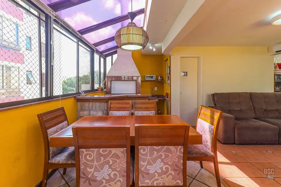 Cobertura com 2 quartos à venda, 99m2 em Santana, Porto Alegre - RS - imagem 8 Foto 8 de Cobertura com 2 quartos à venda, 99m2 em Santana, Porto Alegre - RS