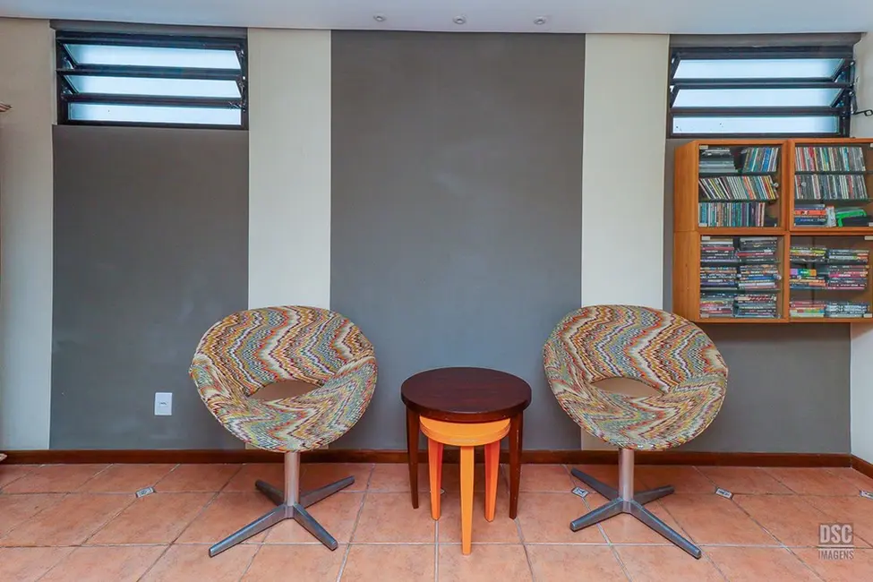Cobertura com 2 quartos à venda, 99m2 em Santana, Porto Alegre - RS - imagem 4 Foto 4 de Cobertura com 2 quartos à venda, 99m2 em Santana, Porto Alegre - RS