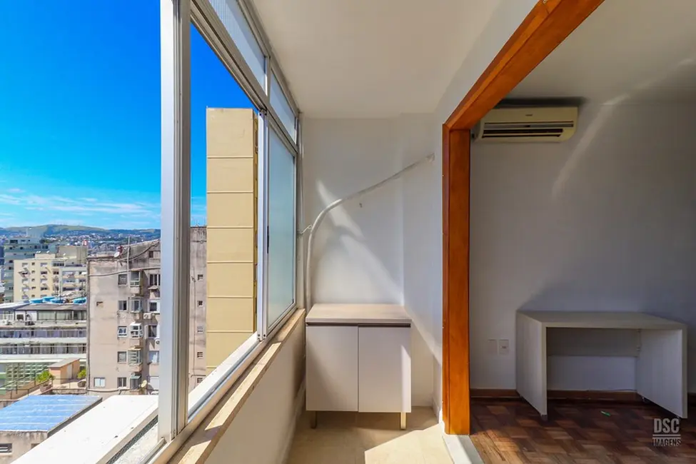 Apartamento com 1 quarto à venda, 34m2 em Centro Histórico, Porto Alegre - RS - imagem 5 Foto 5 de Apartamento com 1 quarto à venda, 34m2 em Centro Histórico, Porto Alegre - RS