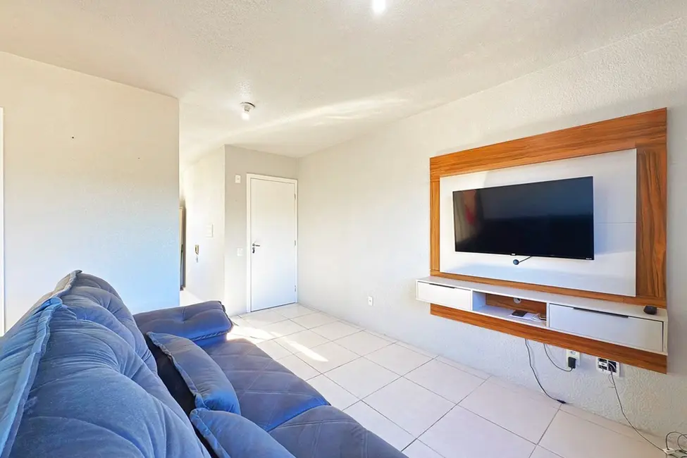 Apartamento com 2 quartos à venda, 40m2 em Cavalhada, Porto Alegre - RS - imagem 1 Foto 1 de Apartamento com 2 quartos à venda, 40m2 em Cavalhada, Porto Alegre - RS