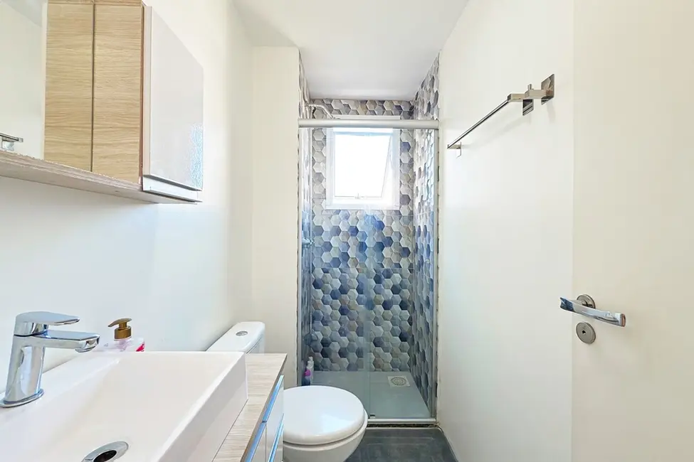 Apartamento com 3 quartos à venda, 61m2 em Cavalhada, Porto Alegre - RS - imagem 9 Foto 9 de Apartamento com 3 quartos à venda, 61m2 em Cavalhada, Porto Alegre - RS