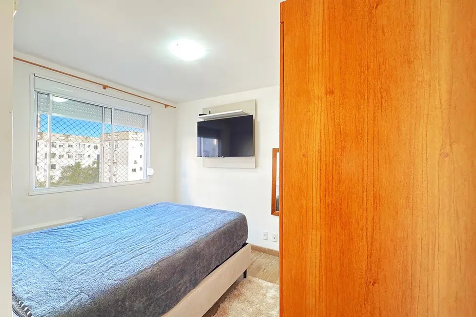 Apartamento com 3 quartos à venda, 61m2 em Cavalhada, Porto Alegre - RS - imagem 6 Foto 6 de Apartamento com 3 quartos à venda, 61m2 em Cavalhada, Porto Alegre - RS