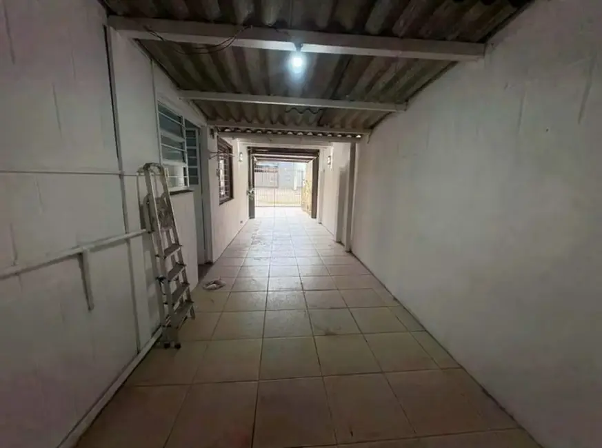 Apartamento com 1 quarto à venda, 32m2 em Santana, Porto Alegre - RS - imagem 8 Foto 8 de Apartamento com 1 quarto à venda, 32m2 em Santana, Porto Alegre - RS