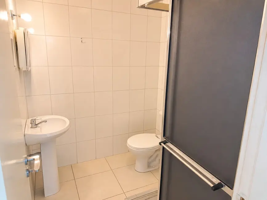 Foto 5 de Apartamento com 1 quarto à venda, 35m2 em Menino Deus, Porto Alegre - RS