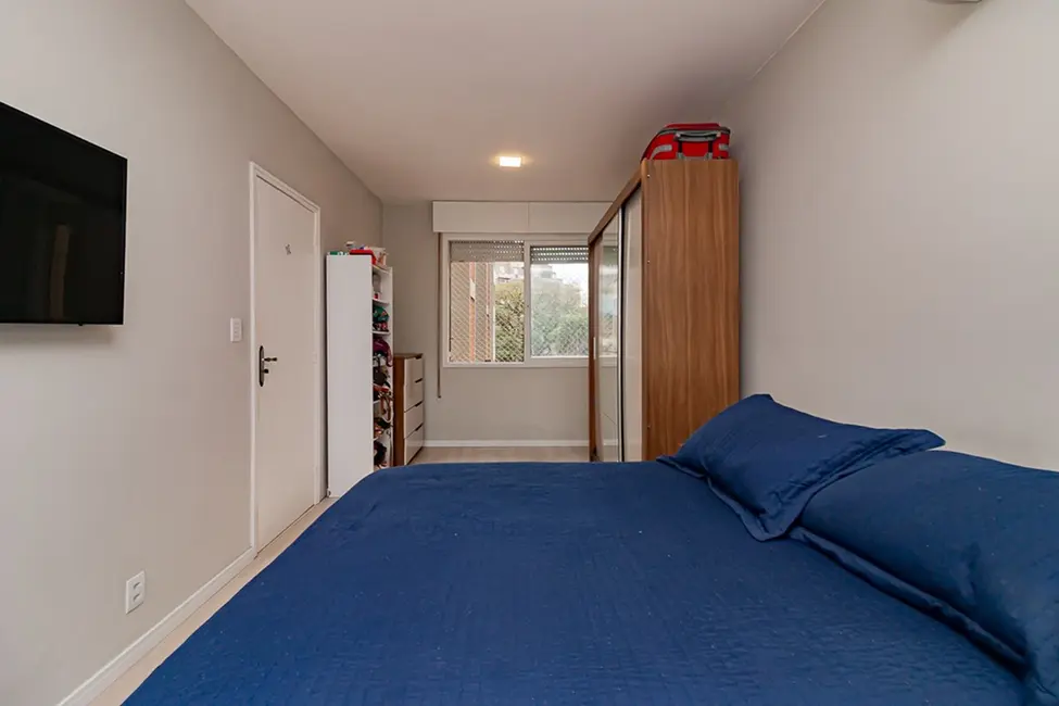 Apartamento com 3 quartos à venda, 121m2 em Centro Histórico, Porto Alegre - RS - imagem 2 Foto 2 de Apartamento com 3 quartos à venda, 121m2 em Centro Histórico, Porto Alegre - RS