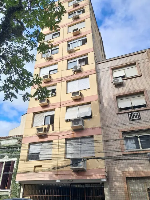 Apartamento com 1 quarto à venda, 37m2 em Centro Histórico, Porto Alegre - RS - imagem 1 Foto 1 de Apartamento com 1 quarto à venda, 37m2 em Centro Histórico, Porto Alegre - RS