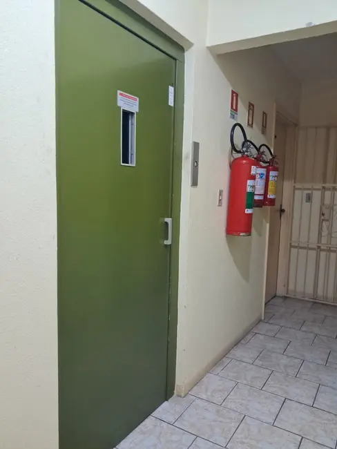 Apartamento com 1 quarto à venda, 37m2 em Centro Histórico, Porto Alegre - RS - imagem 7 Foto 7 de Apartamento com 1 quarto à venda, 37m2 em Centro Histórico, Porto Alegre - RS