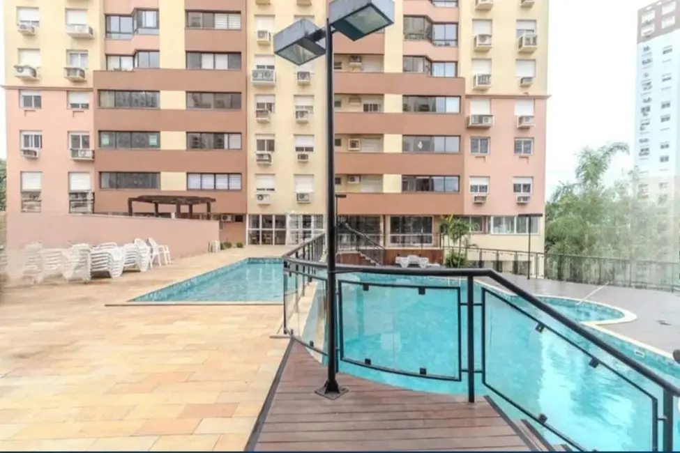 Apartamento com 3 quartos à venda, 95m2 em Vila Ipiranga, Porto Alegre - RS - imagem 5 Foto 5 de Apartamento com 3 quartos à venda, 95m2 em Vila Ipiranga, Porto Alegre - RS