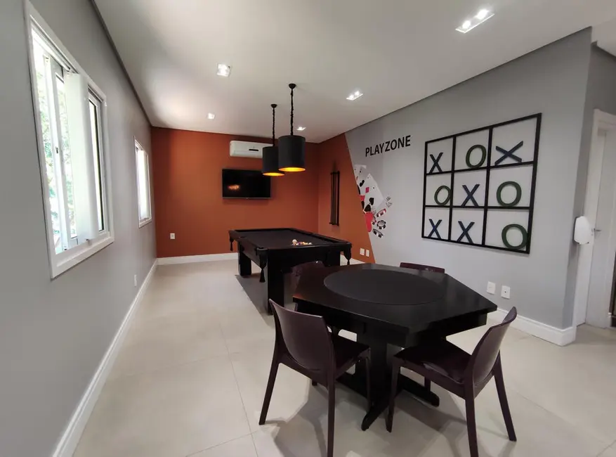 Apartamento com 3 quartos à venda, 68m2 em Santo Antônio, Porto Alegre - RS - imagem 7 Foto 7 de Apartamento com 3 quartos à venda, 68m2 em Santo Antônio, Porto Alegre - RS