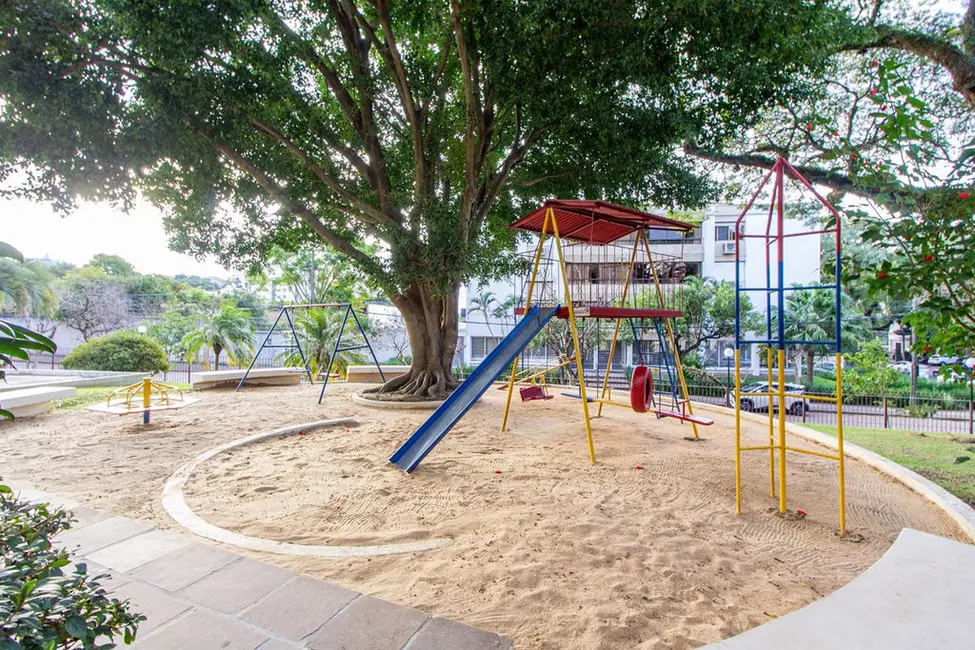Apartamento com 3 quartos à venda, 130m2 em Jardim Lindóia, Porto Alegre - RS - imagem 7 Foto 7 de Apartamento com 3 quartos à venda, 130m2 em Jardim Lindóia, Porto Alegre - RS