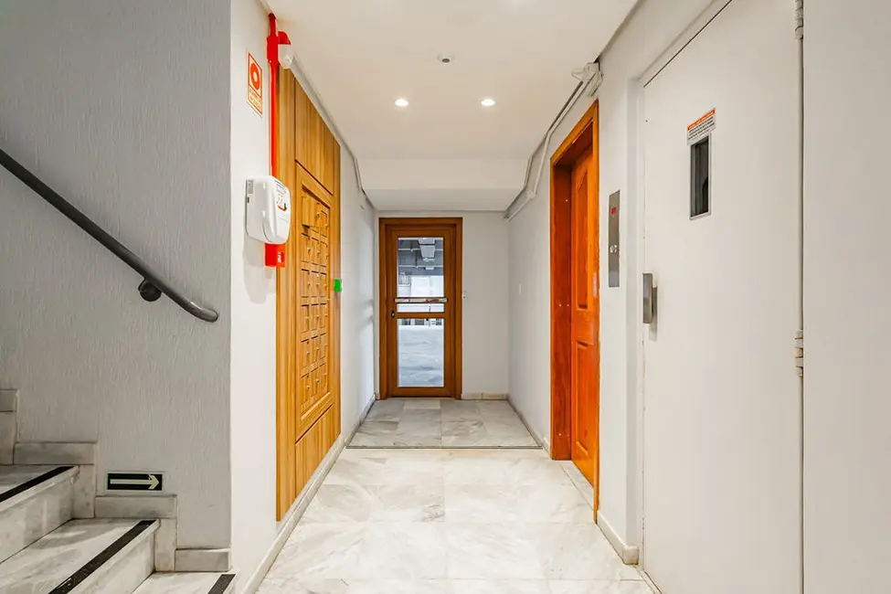 Foto 8 de Apartamento com 3 quartos à venda, 124m2 em Higienópolis, Porto Alegre - RS