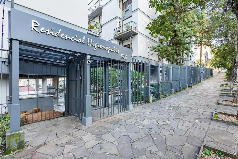 Foto 3 de Apartamento com 3 quartos à venda, 124m2 em Higienópolis, Porto Alegre - RS
