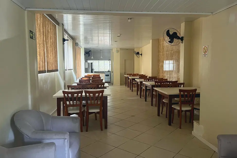 Foto 9 de Apartamento com 3 quartos à venda, 79m2 em Cristal, Porto Alegre - RS