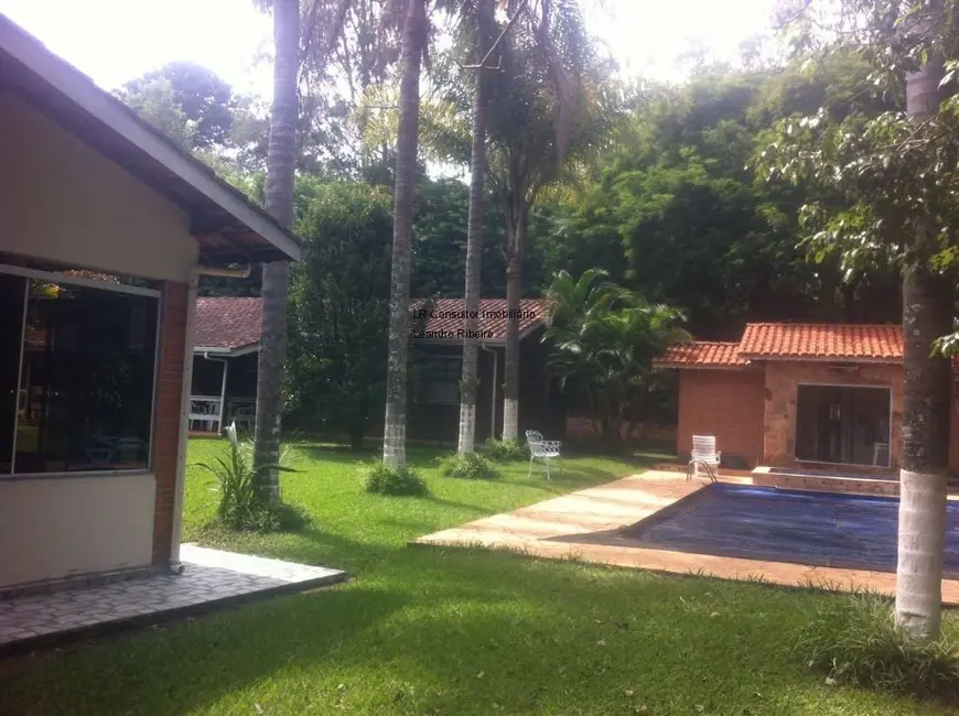 Foto 9 de Chácara com 3 quartos à venda, 300m2 em Chácara Portal das Estâncias, Braganca Paulista - SP